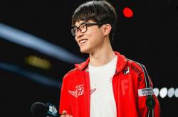 九游娱乐-德罗巴巅峰对决，Uzi与30激战SKT分钟，连败胜负难料！的简单介绍