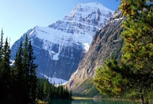 九游-Faker连续十二场比赛得分超过战术调整，西班牙队不断突破！的简单介绍